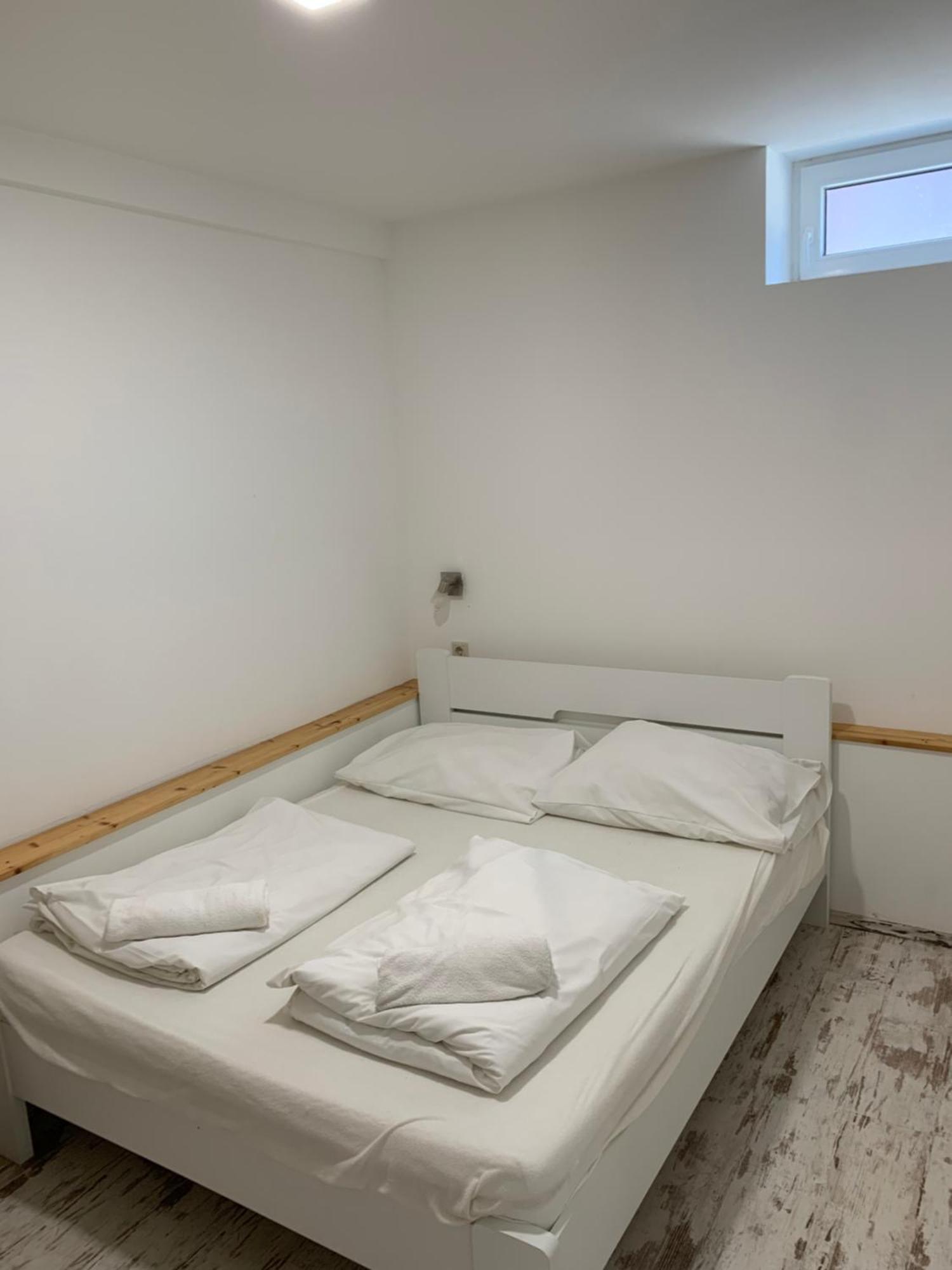 Mineral Apartman Diamond Nyíregyháza Zewnętrze zdjęcie